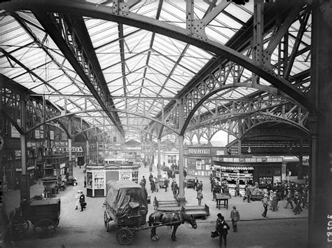 Marylebone Station by Topical Press Agency