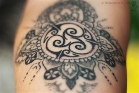 Épinglé par Lani Geistwalker sur Inspiration | Triskel tatouage, Tatouage, Triskel