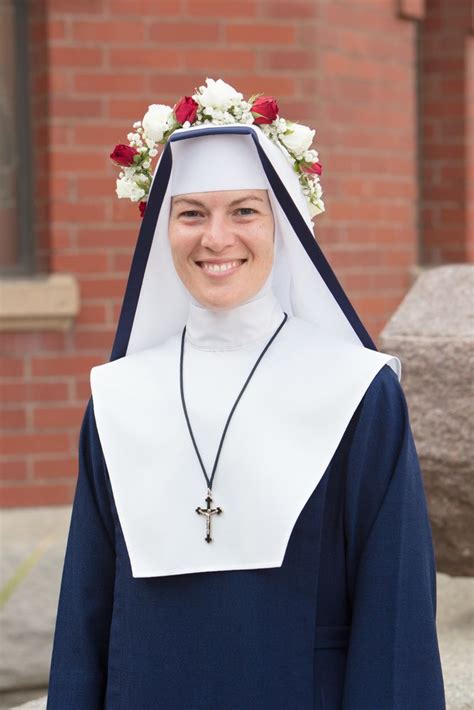 Slide 12 | Nuns habits, Bride of christ, Liturgical dress