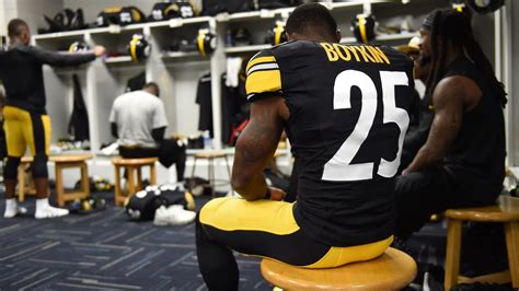 PHOTOS: Steelers vs. Bills Pregame