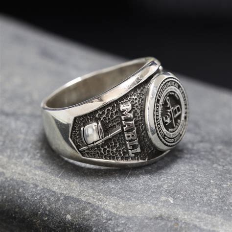 Custom College Class Ring 2023 University Ring Graduation - Etsy