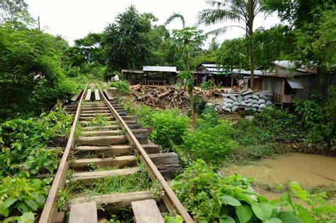 Bamboo Train in Battambang, Cambodia: it's (was) a classic! - Act of Traveling