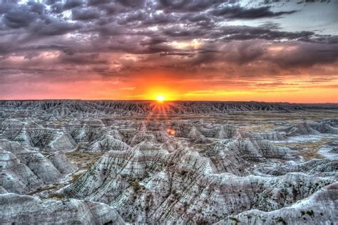 Sunrise at Badlands National Park Badlands National Park, National Parks, Pamukkale, Urban Park ...