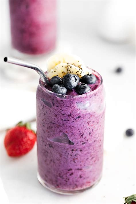 Triple Berry Smoothie (12g protein per smoothie!) - Fit Foodie Finds