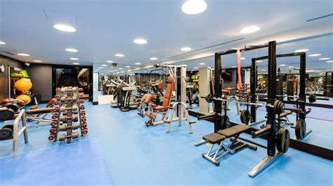 6 Home Gyms for the Ultimate Workout - Christie’s International Real Estate