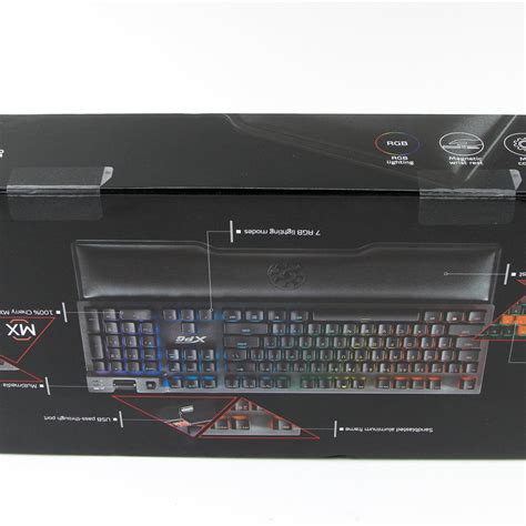 ADATA XPG Summoner Keyboard Review - Packaging & Accessories | TechPowerUp