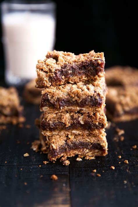 Dark Chocolate Oat Bars - 101 Simple Recipe