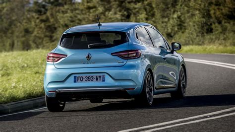 Renault Clio E-Tech hybrid review | CAR Magazine