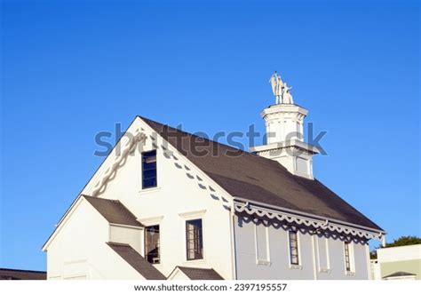 665 Masonic Lodge Building Images, Stock Photos, 3D objects, & Vectors ...