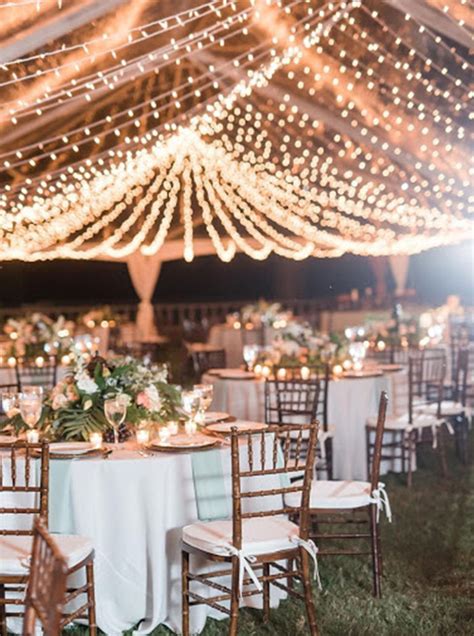 12 Hot Wedding Decor Ideas for a Dramatic Outdoor Tented Wedding ...