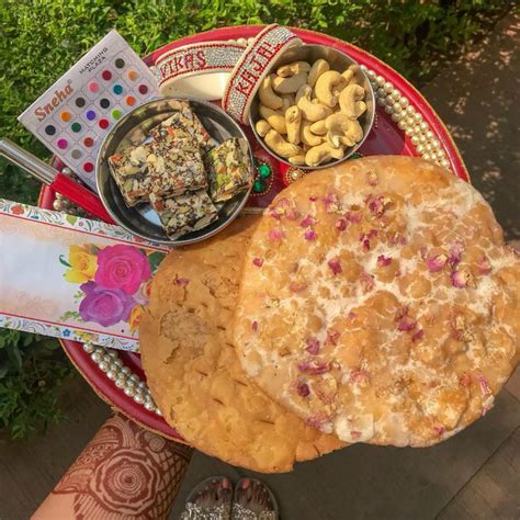 Karwa Chauth 2019 Sargi Thali Images: What Is Sargi? From Food Items to ...