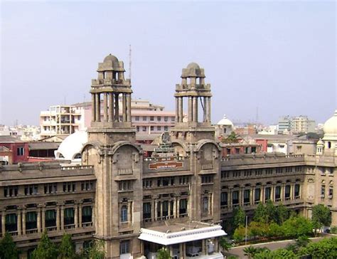 Discover Chennai through British buildings – 5 Senses Walks