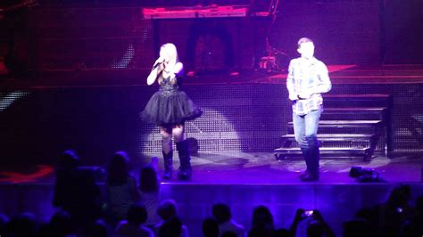 Scotty McCreery & Lauren Alaina - American Idol Tour Live (Nokia ...