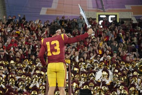AP college football top 25: USC moves into top 5 for 1st time in 5 years - oregonlive.com