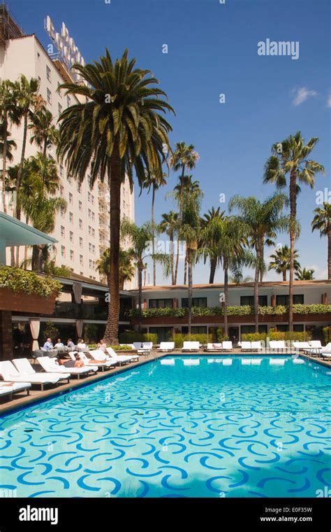 Roosevelt hotel pool hollywood hi-res stock photography and images - Alamy