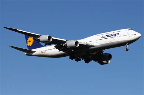 Boeing 747-800 Lufthansa. Photos and description of the plane