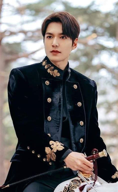 Lee Min Ho... - The King: Eternal Monarch Korean Drama | Facebook