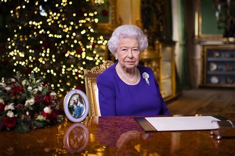 WATCH | Queen Elizabeth's Christmas speech: 'Even on the darkest nights ...