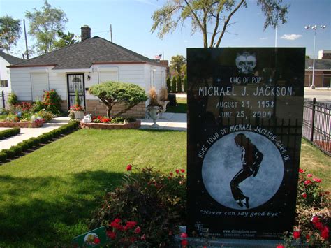 Michael Jackson House: Inside Neverland & His Final Home