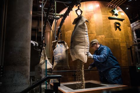 Starbucks Roastery begins its unique New York state of grind