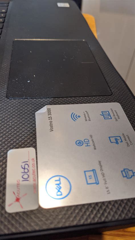 The design of this Dell laptop sticker. : r/mildlyinfuriating