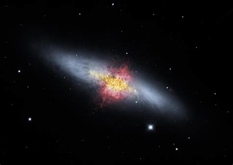 Tracing the Cigar Galaxy's Superwind - Sky & Telescope