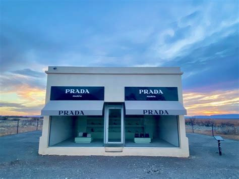 5 ways Marfa is the weirdest (and coolest) town in Texas - The Points Guy