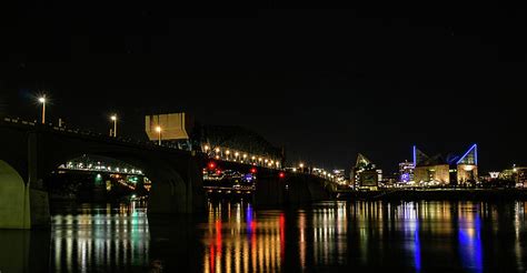 Walnut Street Bridge lights up the night Photograph by Benjie Graham - Fine Art America