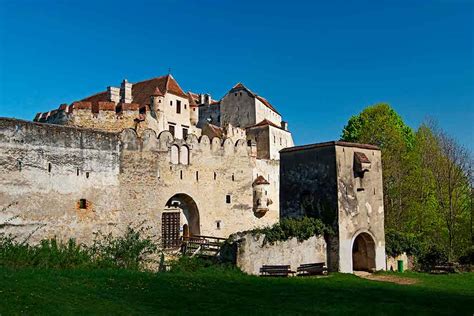 Best Castles in Austria - Historic European Castles