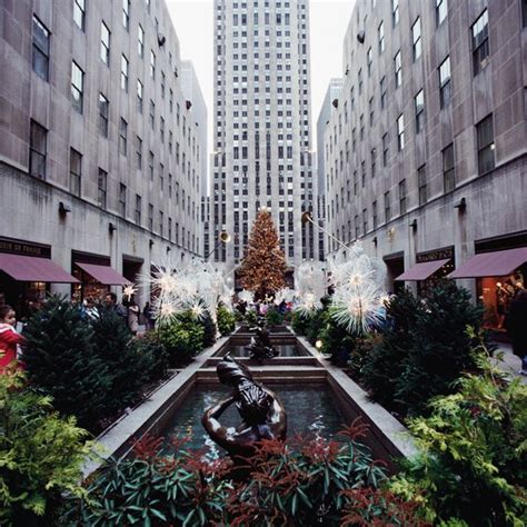 Hotels Near the Rockefeller Center | USA Today