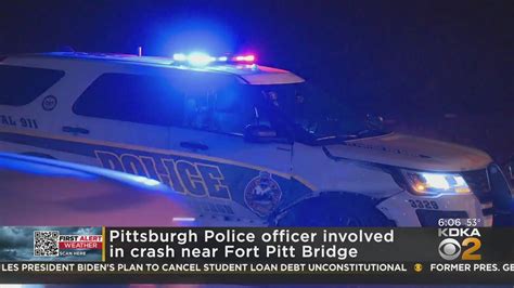 Pittsburgh Police officer involved in overnight crash - YouTube