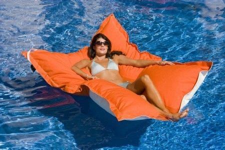 Luxury Floating Pool Lounge - Please get this for me.... and then don't ...