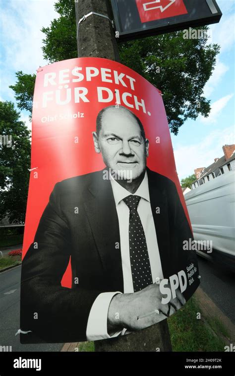 "27.08.2021, Germany, Bremen, Bremen - Election poster SPD candidate ...