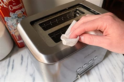 How To Clean The Inside Of Toaster | Storables