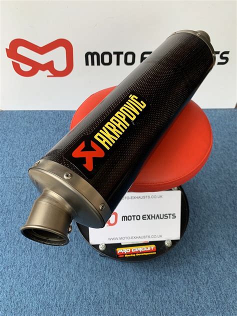 Yamaha XJR1300 Akrapovic Full Carbon Exhaust System Silencer — Moto Exhausts