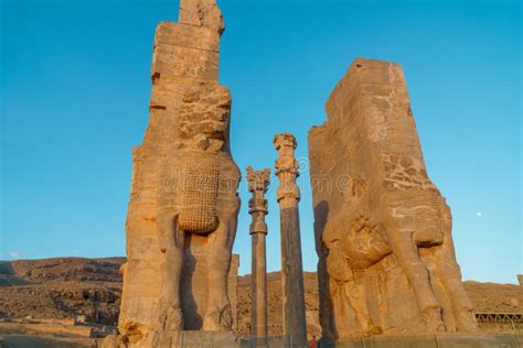 PERSEPOLIS IRAN Persepolis Ancient City Shiraz Iran Stock Photo - Image of persian, hall: 157022130