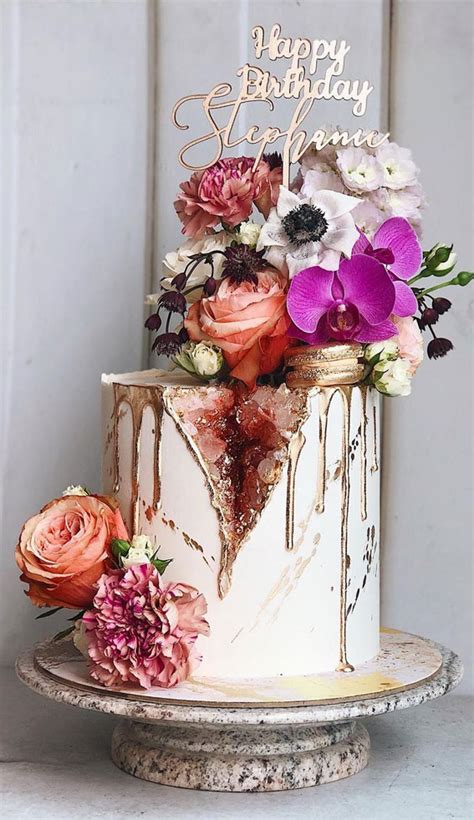 25 Cute Birthday Cake Ideas : Geode Birthday Cake