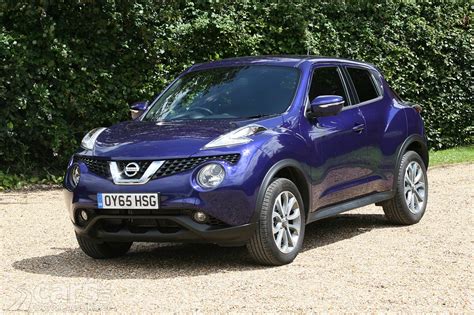 Nissan Juke 1.2 DIG-T 115 Tekna Review (2016) | Cars UK