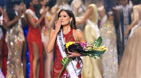 The representative of Mexico wins the Miss Universe pageant - Teller Report