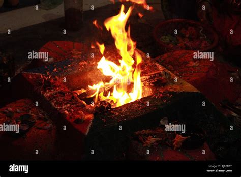 Fire burning havan kund,Bhadrak, Odisha,India Stock Photo - Alamy