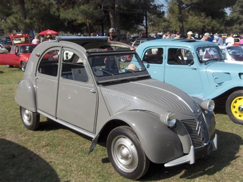 Citroen 2CV technical details, history, photos on Better Parts LTD