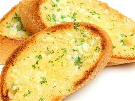 Garlic bread, frozen Nutrition Facts - Eat This Much