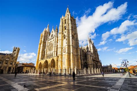 Descubre la historia de la catedral de León – Mi Viaje