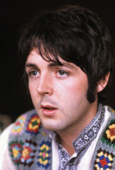 The Beatles in color: Unseen photos | Paul mccartney, Lennon and ...