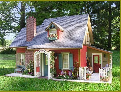 A small house in the garden | Ideas for Home Garden Bedroom Kitchen ...