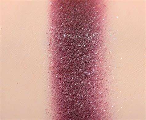 NABLA Cosmetics Offline Latex Matte Eyeshadow Review & Swatches