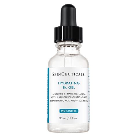 A Guide to Hyaluronic Acid Serums, According to Top Derms | Who What Wear