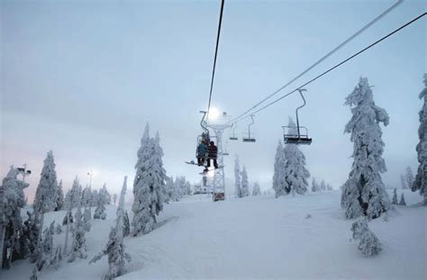 The 5 Best Ski Resorts Near Vancouver, 2023/24