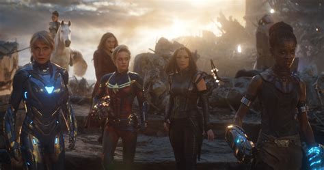 Avengers Assemble In New Hi-Res Stills From The AVENGERS: ENDGAME ...