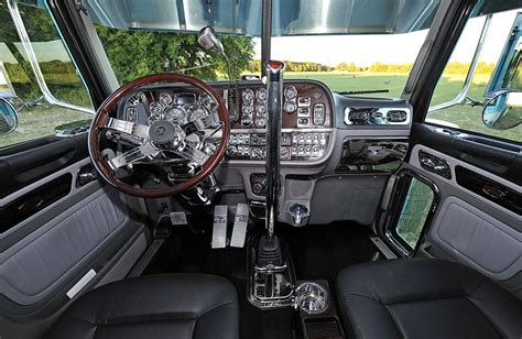 Click to Close | Semi trucks interior, Truck interior, Custom big rigs